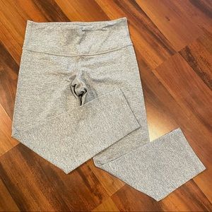 Lululemon Cropped Leggings Size 4